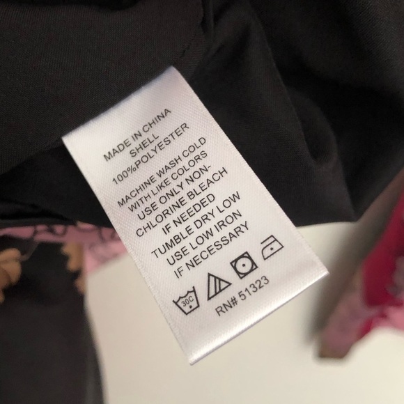 1. State Floral Long Sleeve Shift - Picture 11 of 11